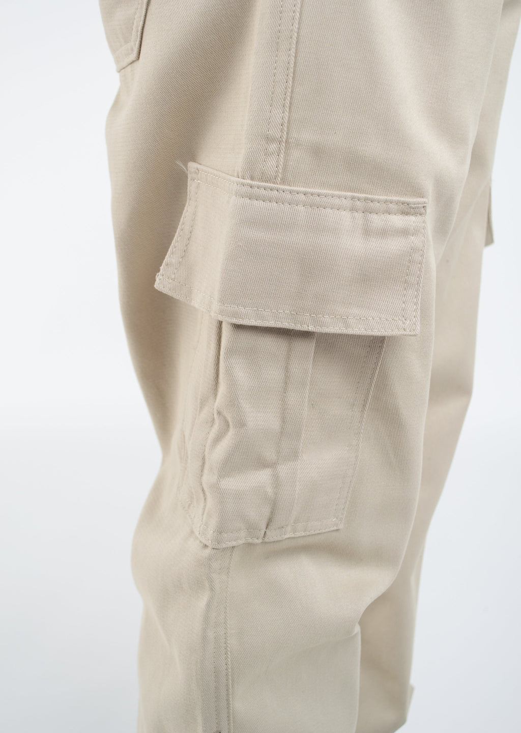 Calça Cargo Basics Bege