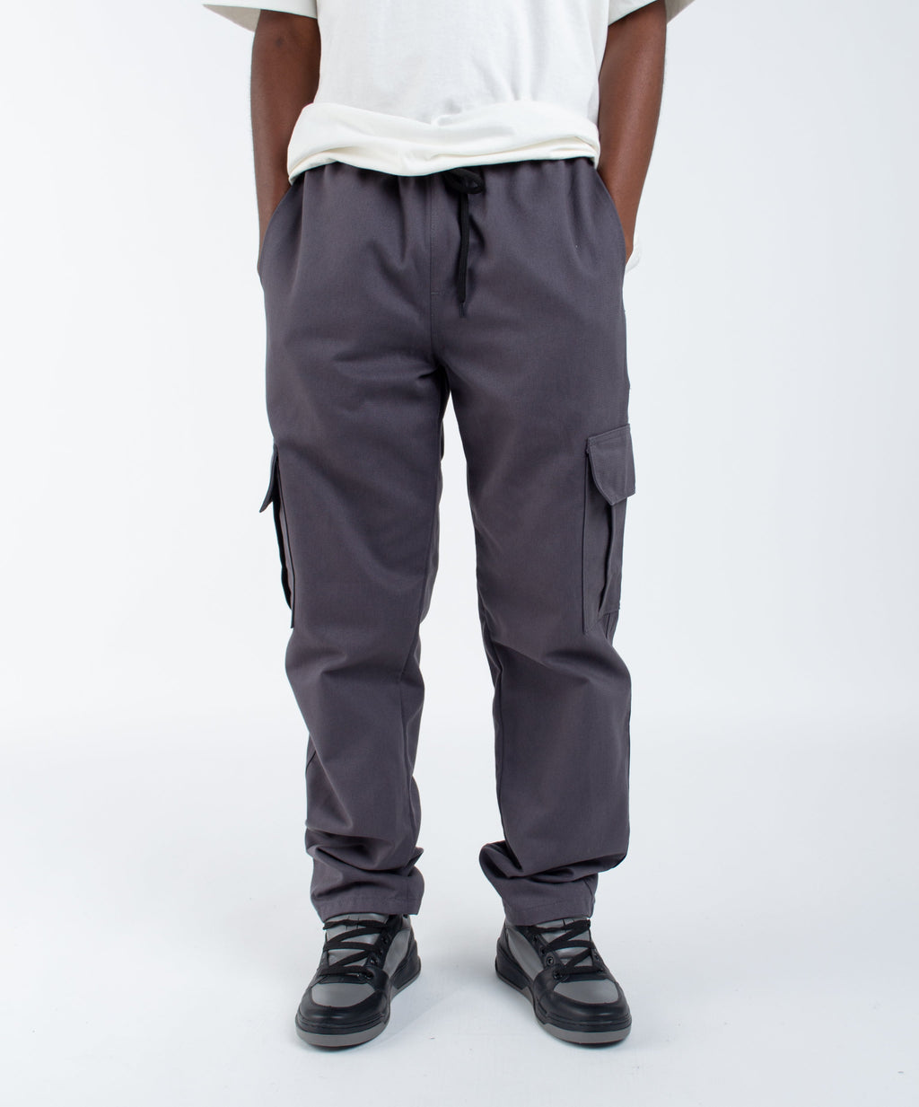 Calça Cargo Basics Cinza Chumbo