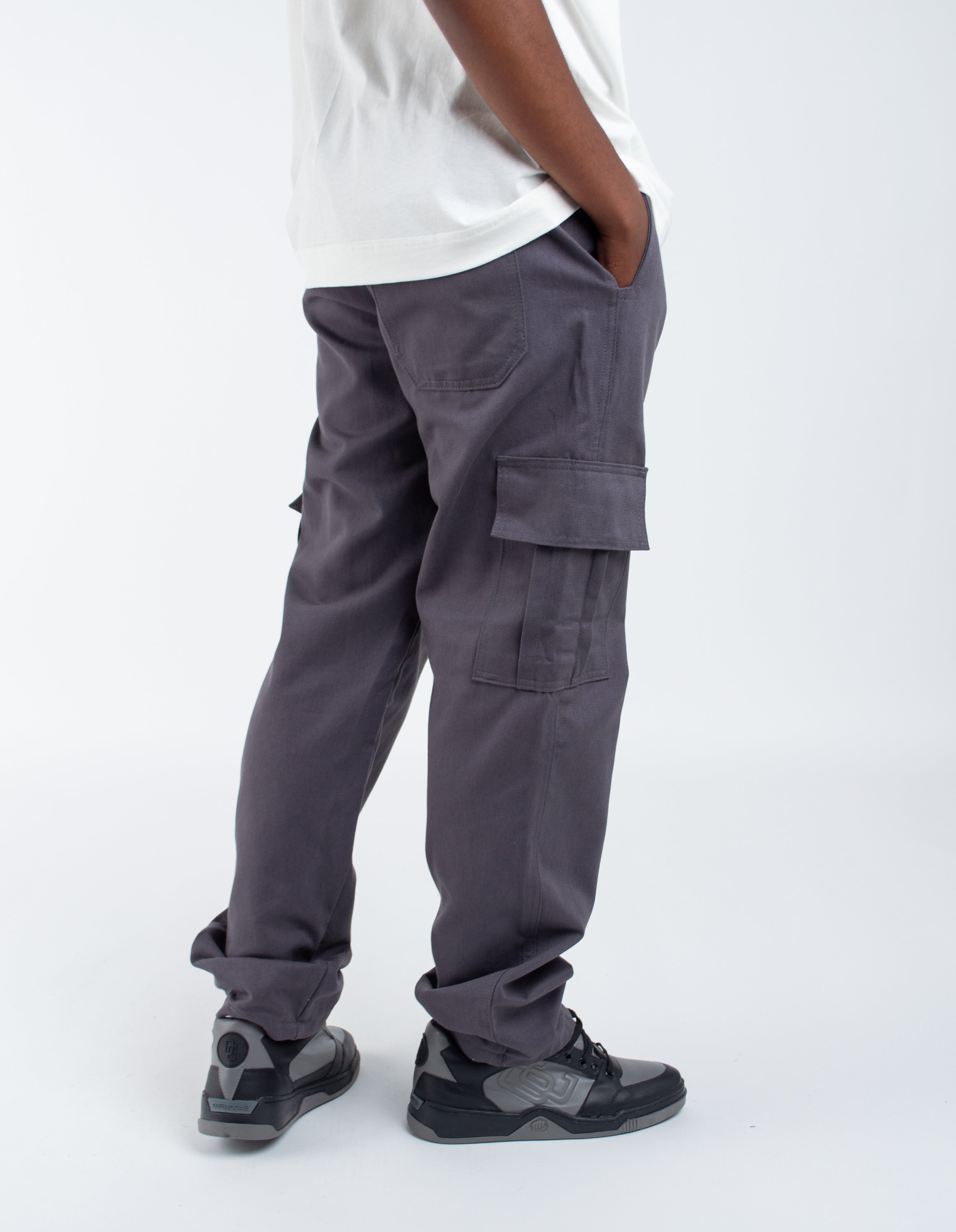 Calça Cargo Basics Cinza Chumbo