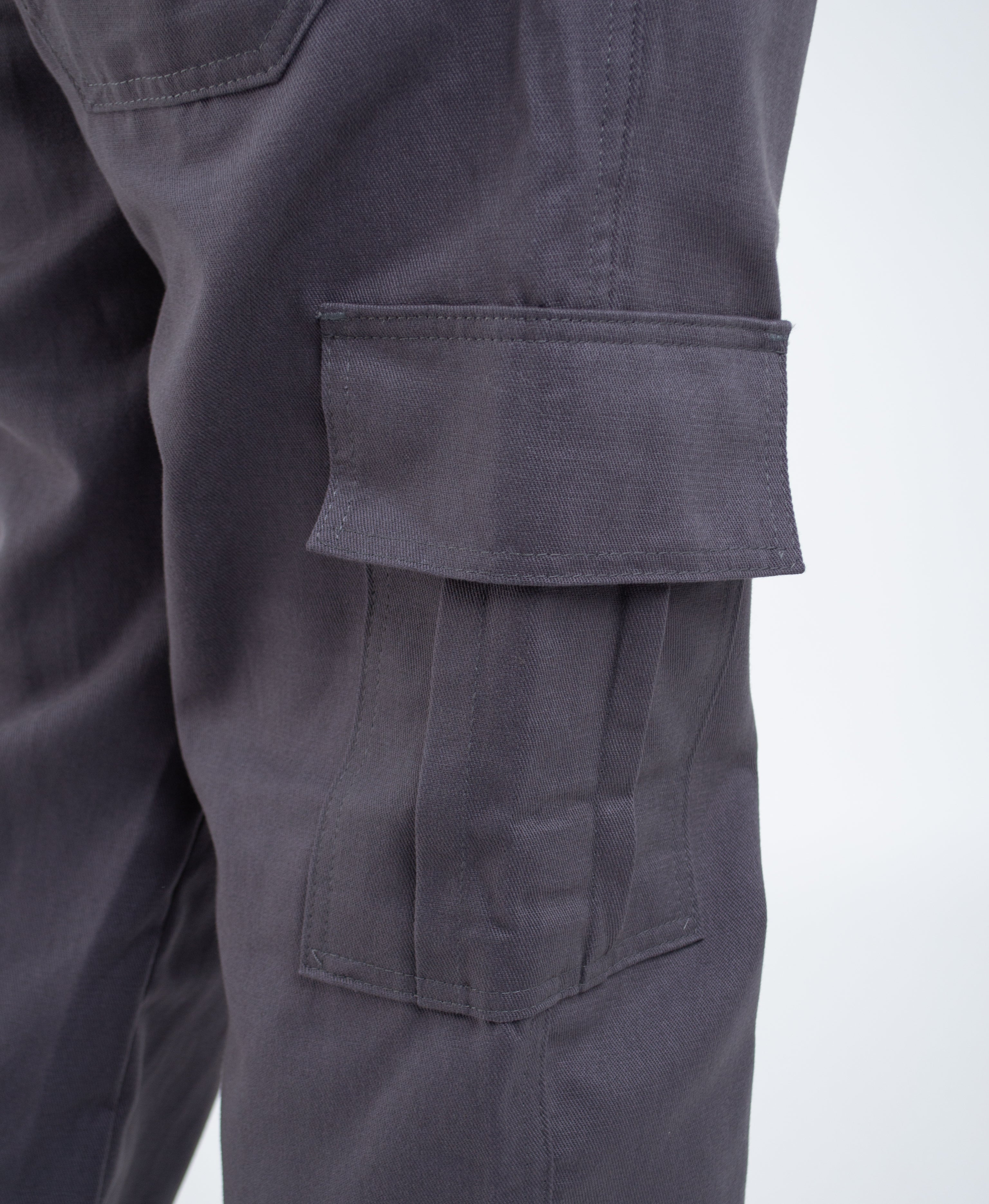Calça Cargo Basics Cinza Chumbo