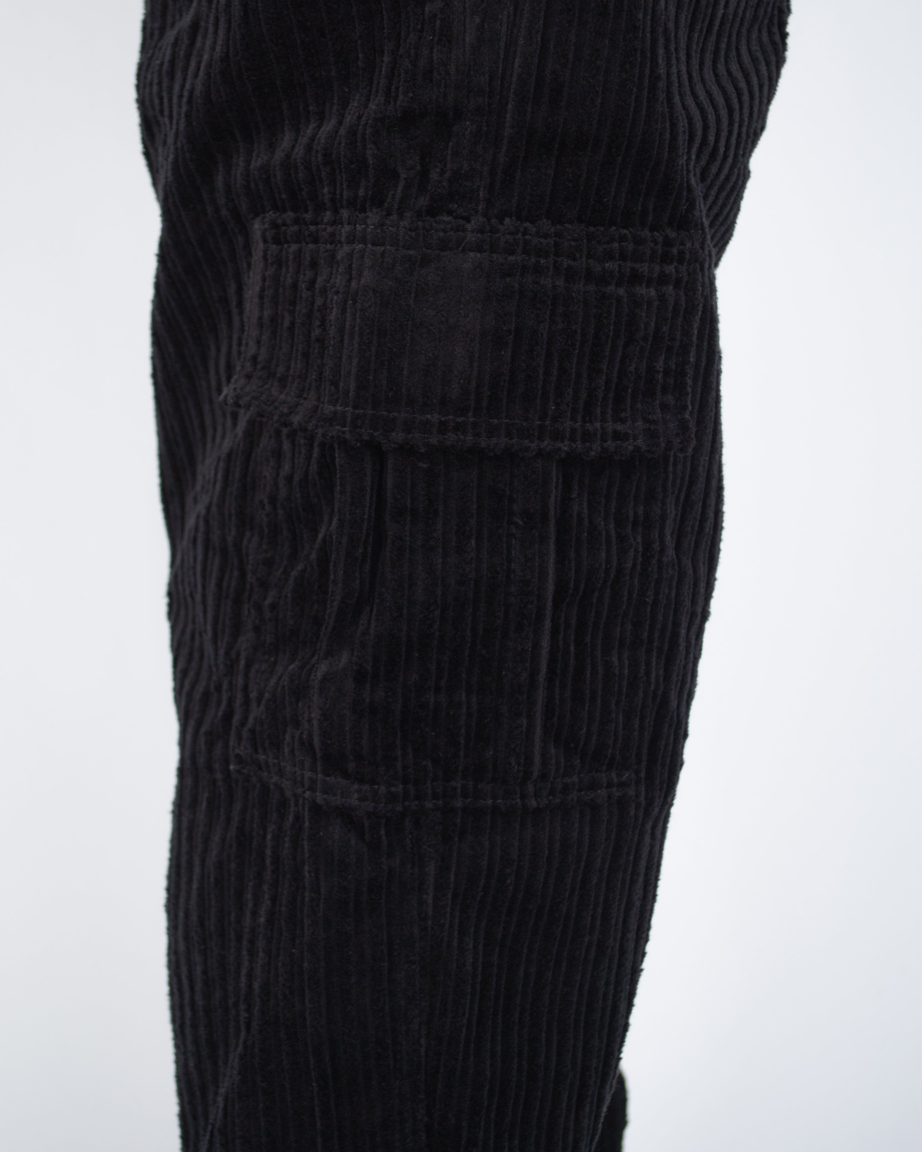 Calça Cargo Veludo Basic Preta