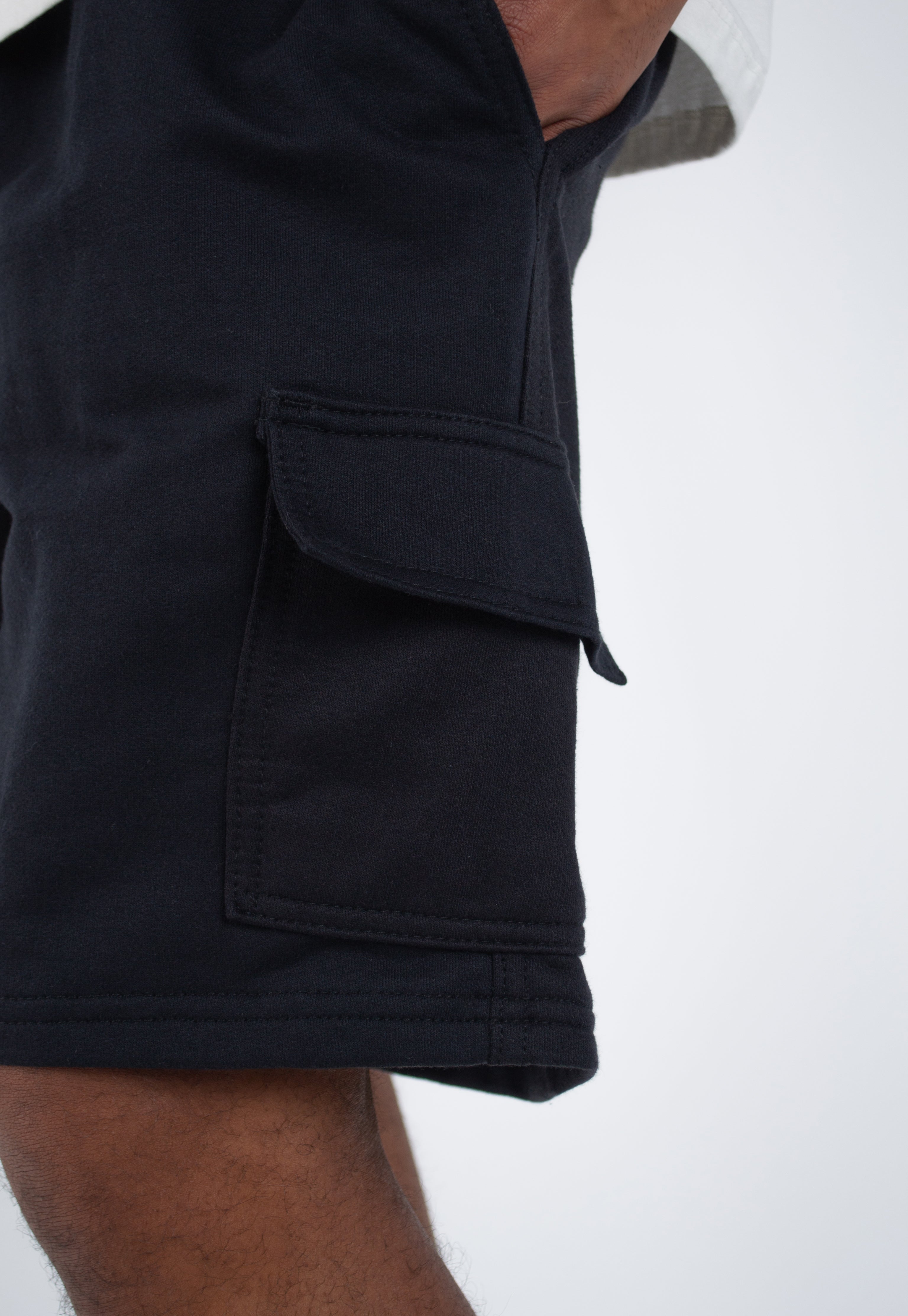 Bermuda Cargo Moletom  Basic Preta