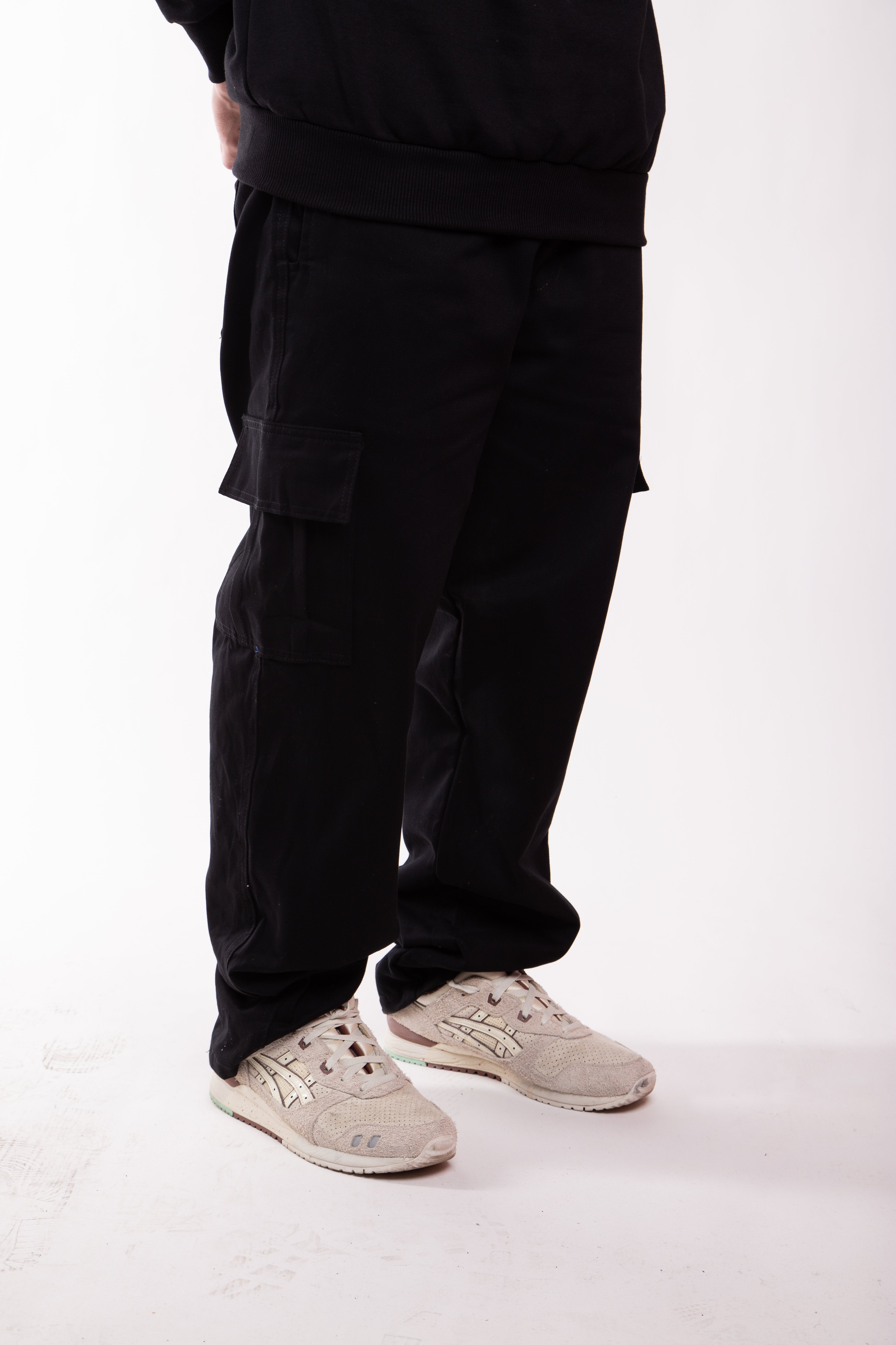 Calça Cargo Basics Preta