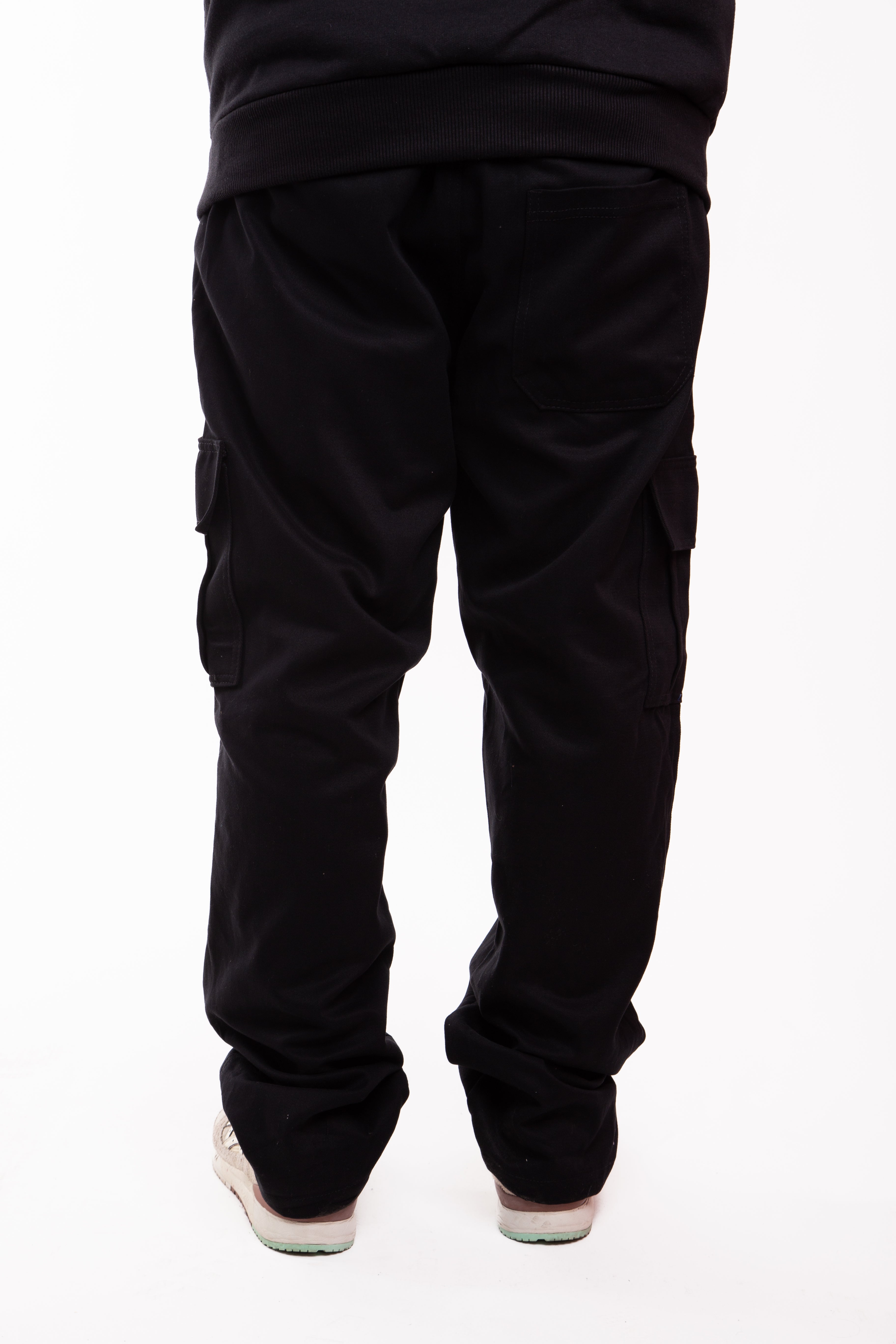 Calça Cargo Basics Preta